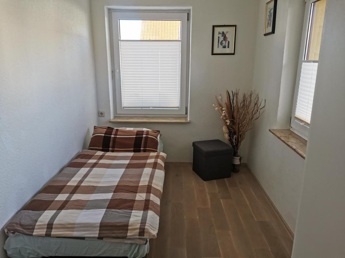 Ferienwohnung Und Pension Guertler Werdau Dış mekan fotoğraf